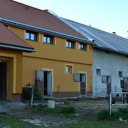 Penzion Eqilon Ξενοδοχείο Mělník Εξωτερικό φωτογραφία
